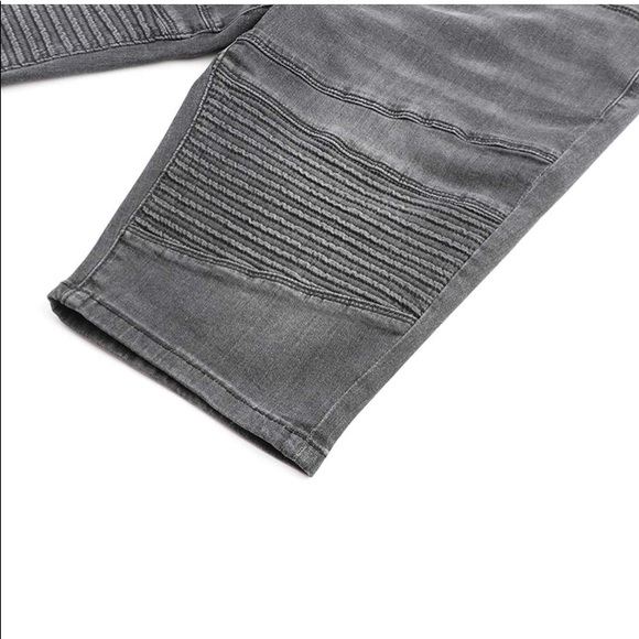 *****Brand New W/No Tag***** Thunder Star, Denim Bermuda Knee Length Shorts. - Picture 5 of 7